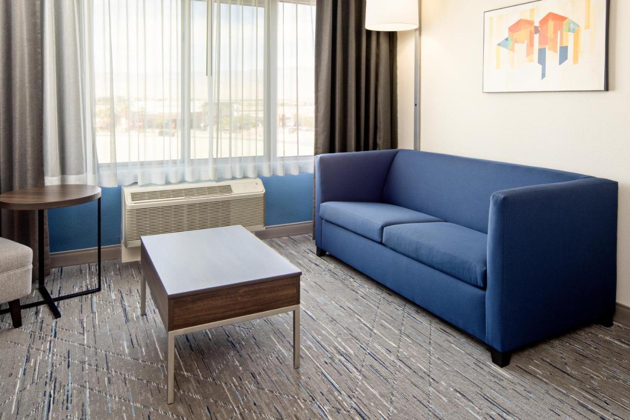 Holiday Inn Express & Suites Palm Desert - Millennium By Ihg 외부 사진
